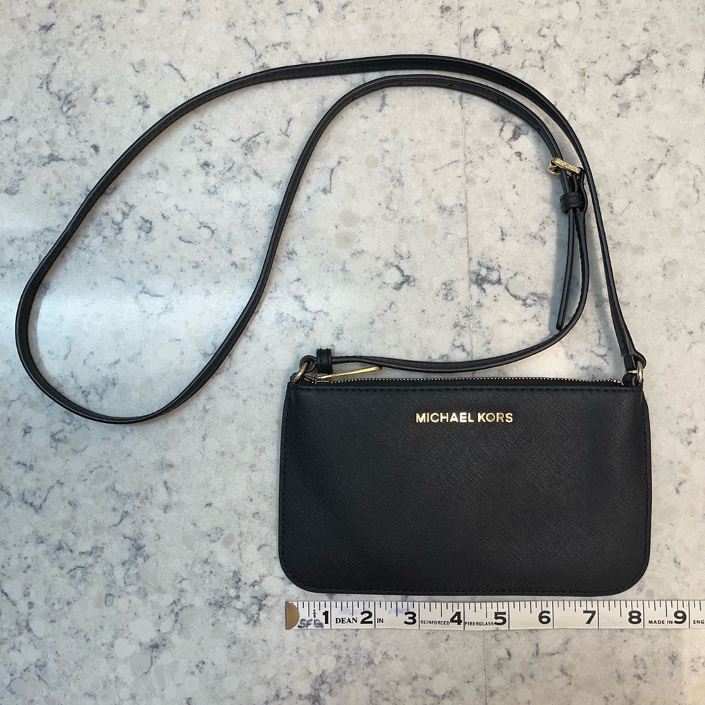 Michael Kors black cross body purse / bag
